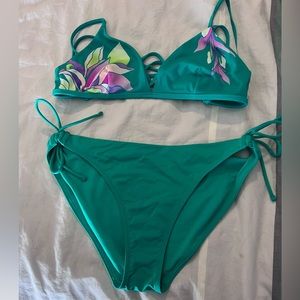 Athleta bikini small top, medium bottoms